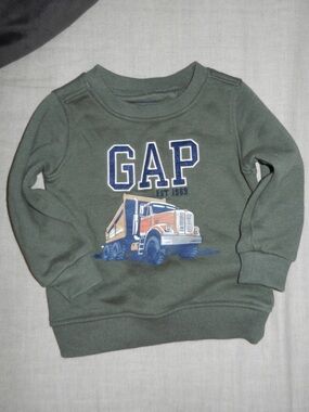 GAP Toddler Boy Crewneck Sweatshirt